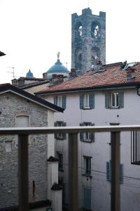 Fotografie z fotogalerie ubytování "Camera Con Vista" Bergamo Alta v Bergamu