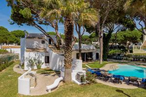 Bazén v ubytování Villa Alicia - Vilamoura nebo v jeho okolí
