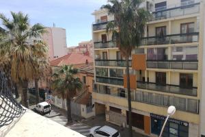 Fotografia z galérie ubytovania Sunny apartment in the heart of Hyères v destinácii Hyères