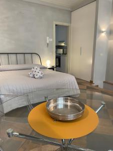 A bed or beds in a room at Accademia Dream