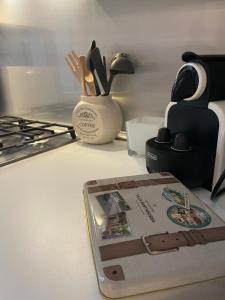 A kitchen or kitchenette at Accademia Dream