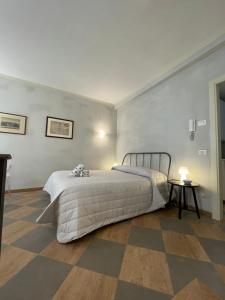 A bed or beds in a room at Accademia Dream