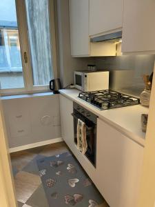 A kitchen or kitchenette at Accademia Dream