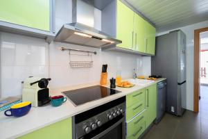 A cozinha ou cozinha compacta de Homeincalpe Borumbot