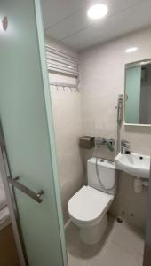 Ένα μπάνιο στο T A B Hotel