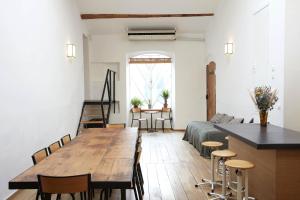 Posedenie v ubytovaní LOFT D'ARCHITECTE SUR LE VIEUX PORT