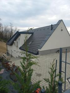 Budova, v ktorej sa vila nachádza