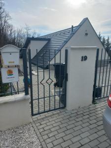 Budova, v ktorej sa vila nachádza