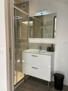 Zdjęcie z galerii obiektu La Placette - Appartement Gréoux w mieście Gréoux-les-Bains