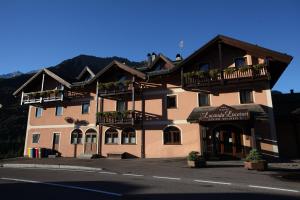 Gallery image of Locanda Locatori in Passo del Tonale