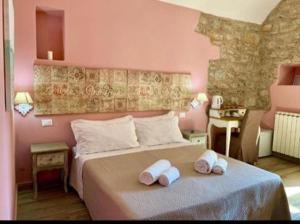 Postel nebo postele na pokoji v ubytování CERNAIA ROOM