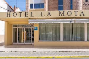 Kép Hotel La Mota by Punta25 Hotels Group szállásáról Medina del Campóban a galériában