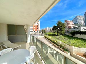 Balkón nebo terasa v ubytování 2 Bedrooms Apartment in Calpe LARIMAR