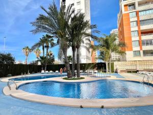 Bazén v ubytování 2 Bedrooms Apartment in Calpe LARIMAR nebo v jeho okolí