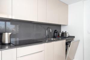 Fotografie z fotogalerie ubytování Modern apartment with pool in Benalmadena by Costarentals - Ref 47 v destinaci Benalmádena