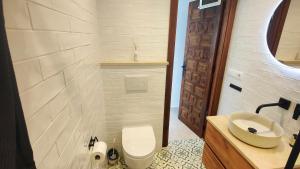 Koupelna v ubytování AP231 - Capistrano Playa 611 + 18 fotografií