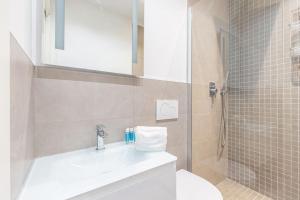 Kupatilo u objektu MY CASA - BUNICO 17 - Vieille Ville - Bel appartement, 2 rooms