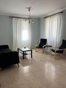 Posezení v ubytování Lixouri Center Apartment