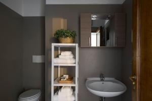 A bathroom at B&B My Way