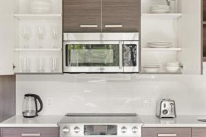 Gallery image of Downtown 1BR w Gym WD BBQ nr Dining Shops SEA-398 in Seattle