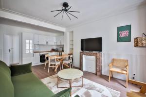 Kuchyňa alebo kuchynka v ubytovaní 3G#Appart 6Pers#2 Chambres#Commerce#Paris 15#AC