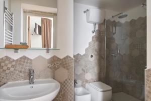 A bathroom at B&B My Way