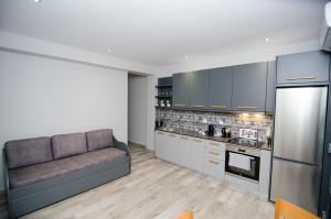 A kitchen or kitchenette at Studio vasiliki