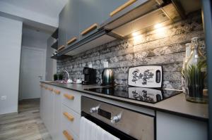 A kitchen or kitchenette at Studio vasiliki