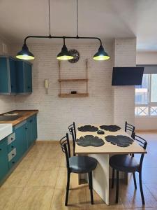Kuchyň nebo kuchyňský kout v ubytování Casa Burbuja Azul