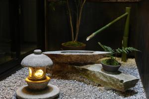 Gallery image of Kyomachiya Ryokan Sakura Urushitei in Kyoto