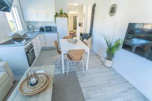 Kuchnia lub aneks kuchenny w obiekcie Cortijo Mandala Nerja