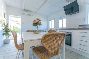 Kuchnia lub aneks kuchenny w obiekcie Cortijo Mandala Nerja