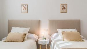 Posteľ alebo postele v izbe v ubytovaní Villa Angeles Nerja by Ruralidays