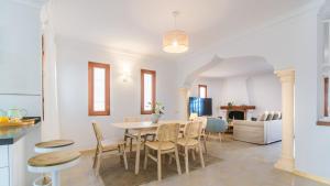 Posedenie v ubytovaní Villa Angeles Nerja by Ruralidays