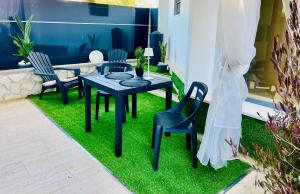 A seating area at Loft Terracina