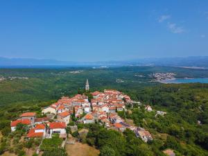 Fotografie z fotogalerie ubytování Holiday Home Bella by Interhome v destinaci Dobrinj