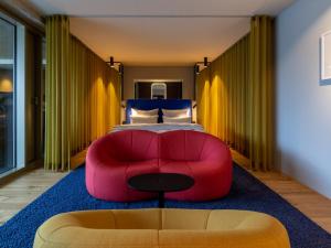 Ένα ή περισσότερα κρεβάτια σε δωμάτιο στο b'mine hotel Düsseldorf +62 φωτογραφίες