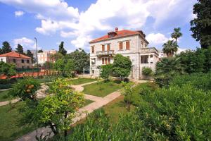 Vonkajšia záhrada v ubytovaní Boutique Villa Filaus