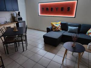 Fotografia z galérie ubytovania Appartement Gare Hyper Centre Ville v destinácii Troyes