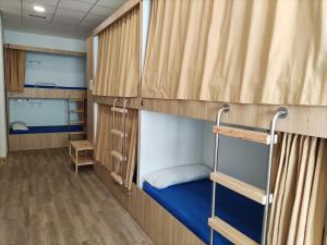 Albergue & Rooms Murgadán客房内的一张或多张床位
