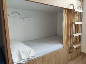 Albergue & Rooms Murgadán客房内的一张或多张床位