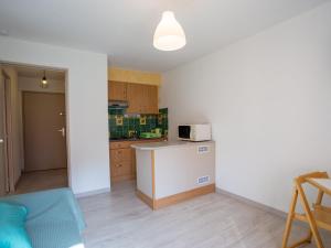 Kuchyňa alebo kuchynka v ubytovaní Apartment Côte d'Azur-16 by Interhome
