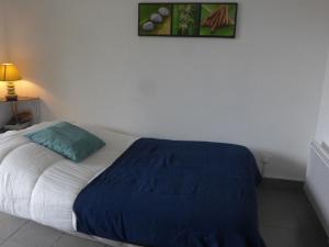 Posteľ alebo postele v izbe v ubytovaní Apartment Clair de Dune-2 by Interhome