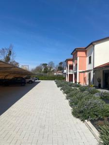 Budova, kde se aparthotel nachází