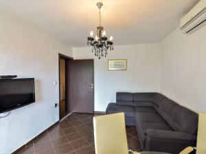 Posezení v ubytování Apartment Josip-2 by Interhome