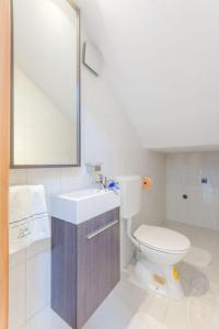 Koupelna v ubytování Holiday Home Queen Ahn by Interhome