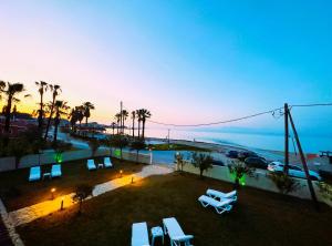 Imagen de la galería de Sidari Vibes On The Beach, en Sidari 16 fotos más