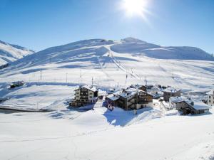 Apartment Trepalle by Interhome during the winter