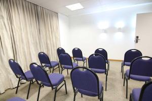 Zona business o sala conferenze di Samba Linhares