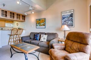 Posezení v ubytování Axtel 1 Br Loft AX410 + 22 fotografií